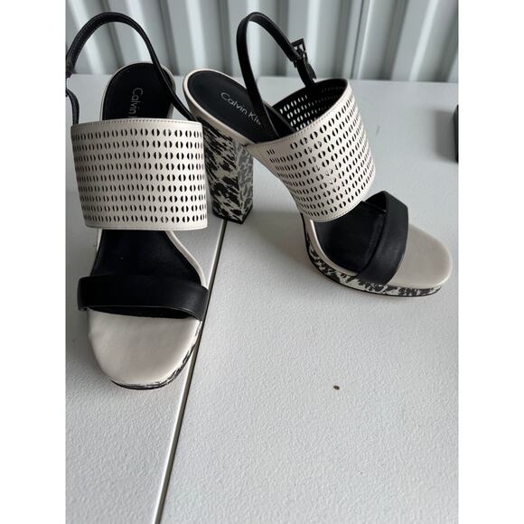 Calvin Klein Black and White Platform Heels Leather 9.5 - Picture 4 of 8